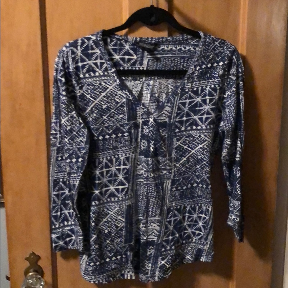Lucky brand t shirt